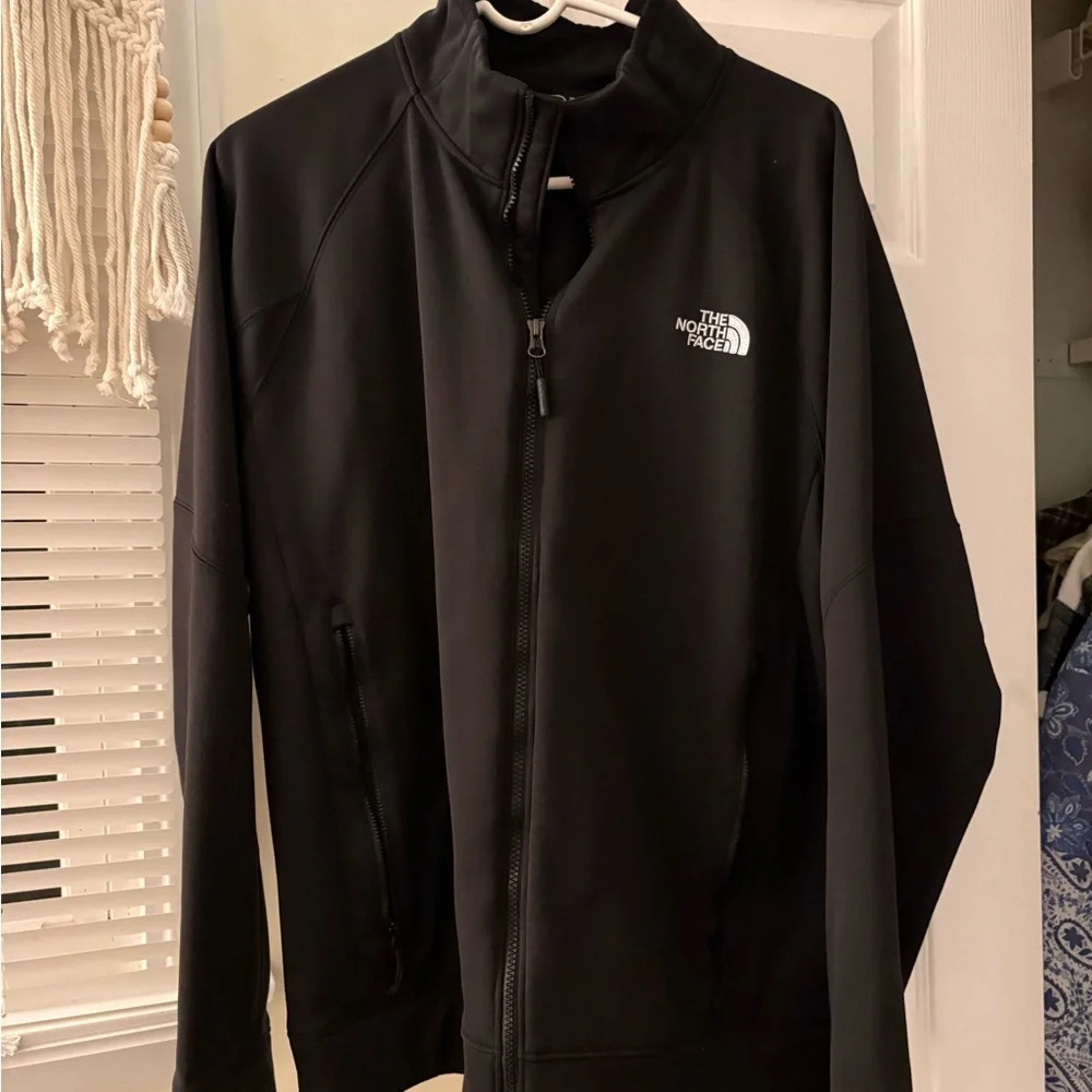 Men’s North Face Black Full Zip Jacket. Size XL